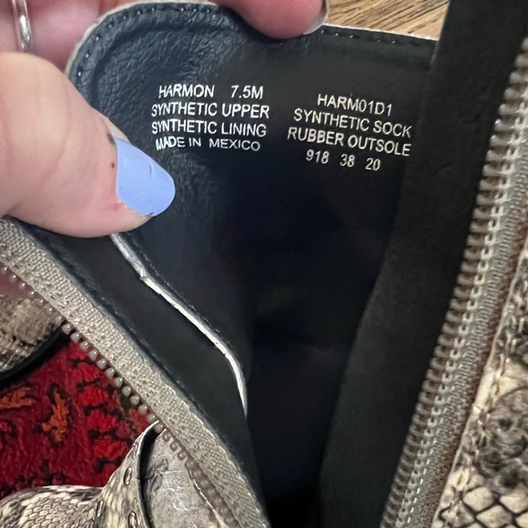 Steven Snake skin bootie - Picture 4 of 4